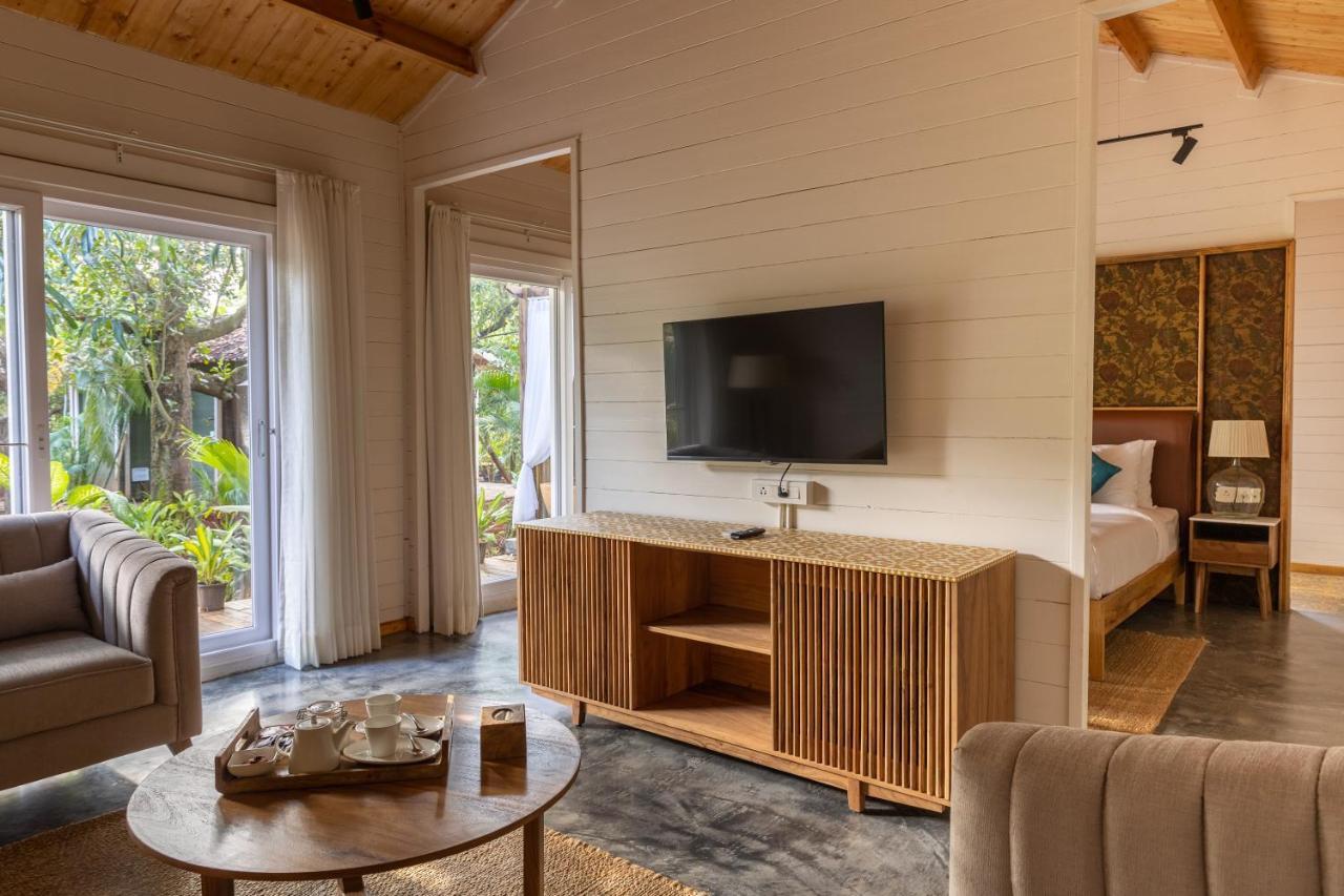 Larisa Resort Ashwem Mandrem Extérieur photo