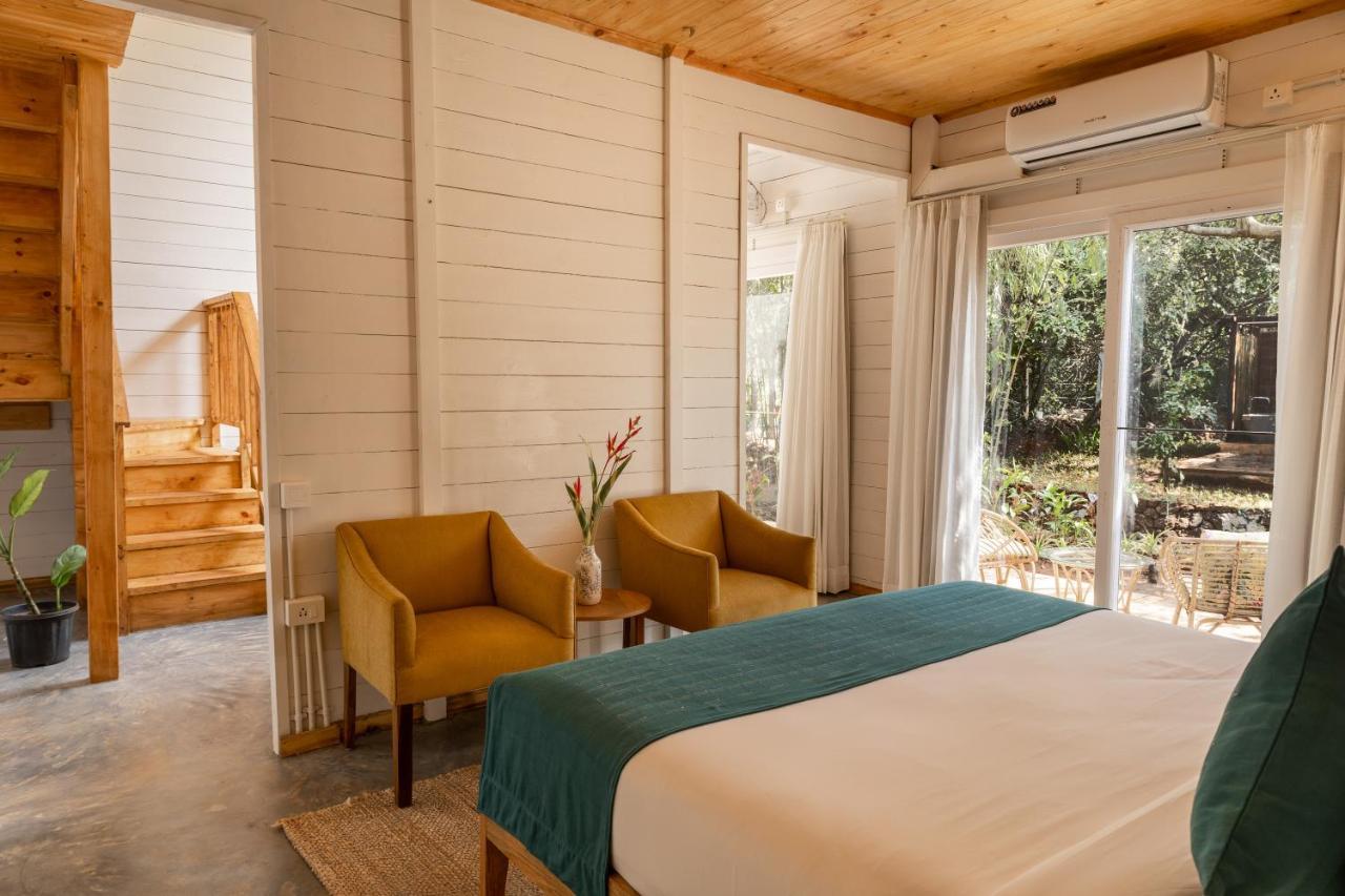 Larisa Resort Ashwem Mandrem Extérieur photo
