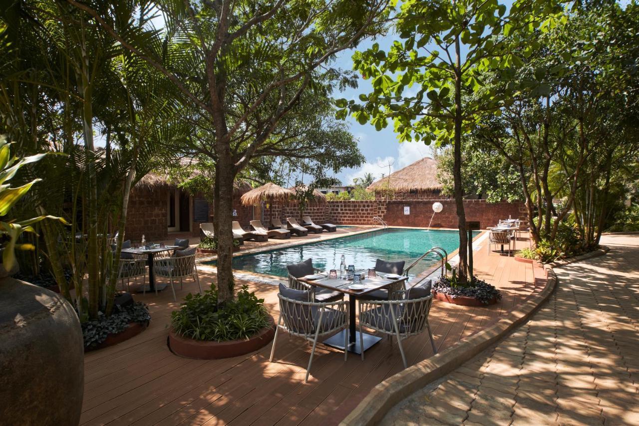Larisa Resort Ashwem Mandrem Extérieur photo